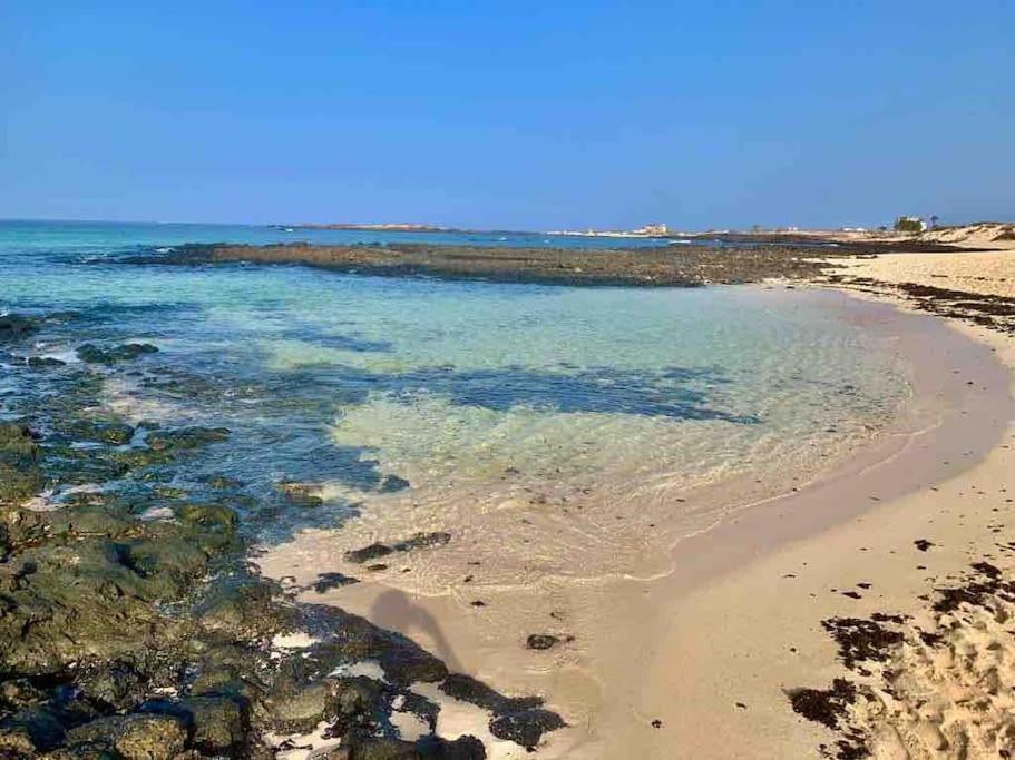 Villa Casa Carol, Un Hogar Fuera De Casa. à Cotillo Extérieur photo